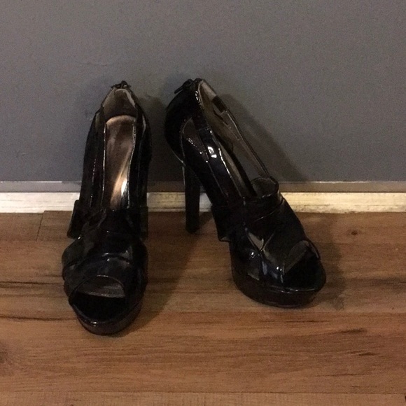 Charlotte Russe pumps - Picture 1 of 2